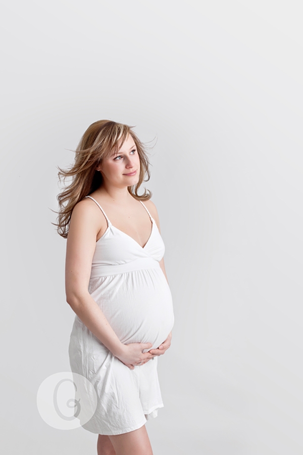 Maternity | Tabitha | Fort St John Maternity Photographer » Glow Portraits