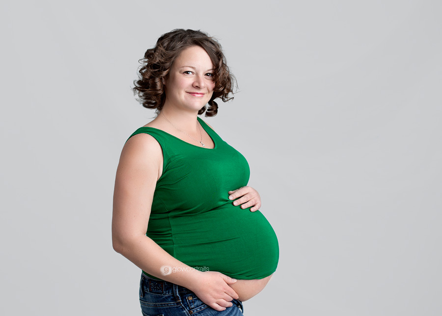 pregnant lady wearing green tank top