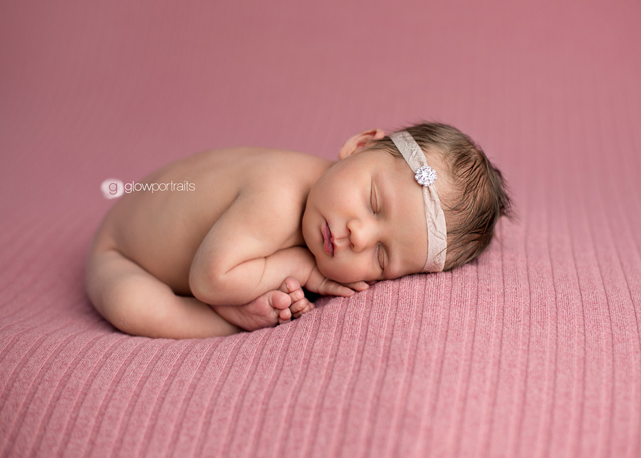 taco pose with newborn girl